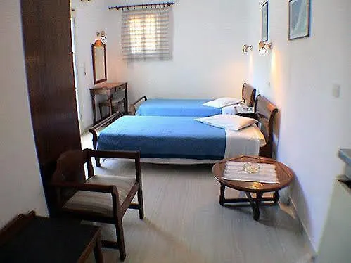 Elenis Studio Ornos