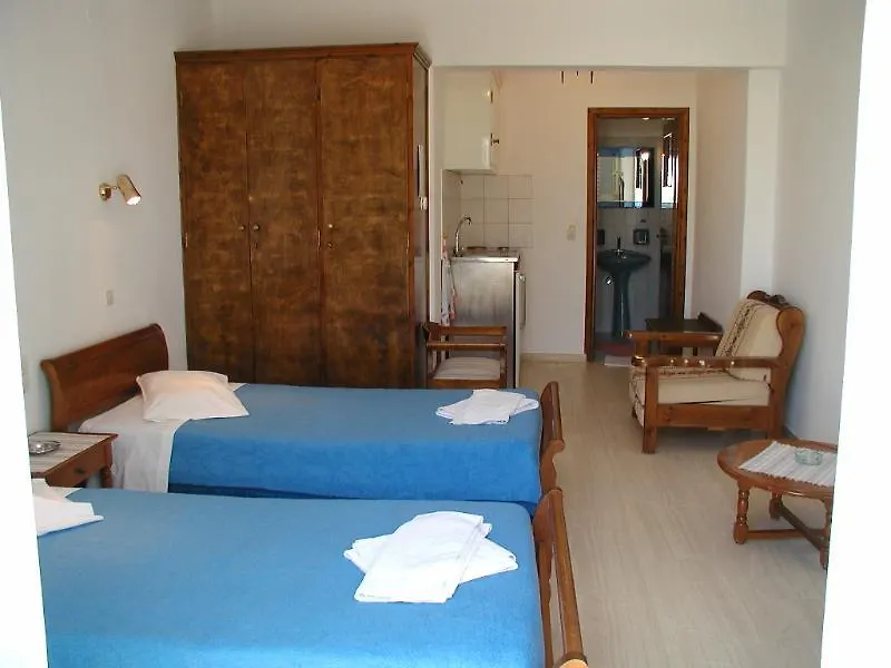 Elenis Studio Ornos
